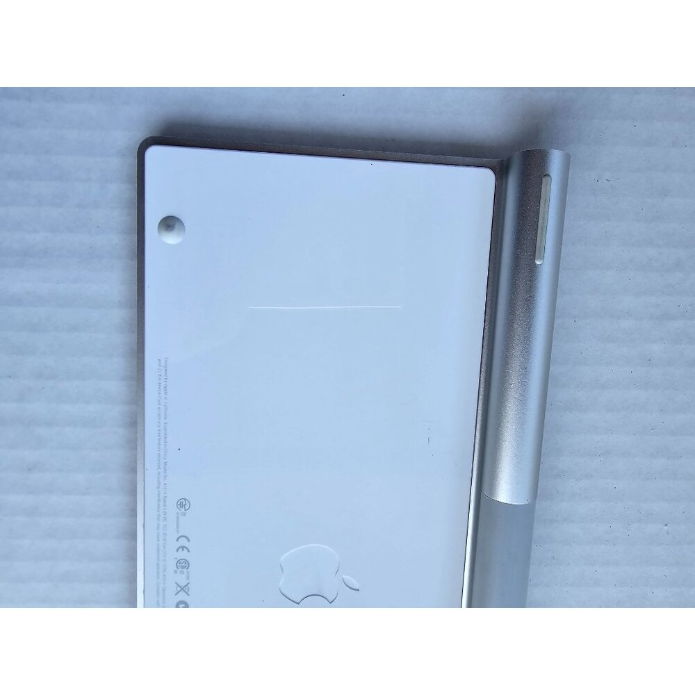 Apple Mac Key Board Keyboard Model A1314 - image 7